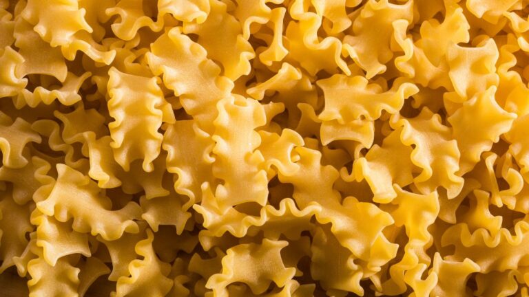 13 Mafalda Pasta Substitutes & When to Use Them