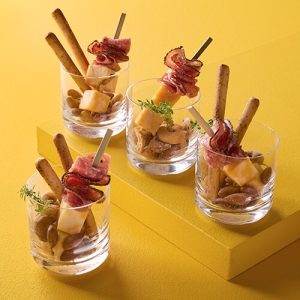1 meatandcheeseshotglassappetizers seasonalnewyearseve p 24 tkc 0087 bcopy