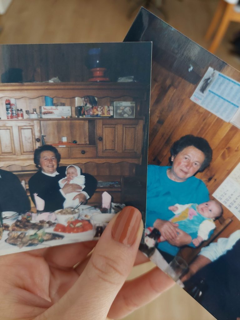 Julies Cafe Bakery About