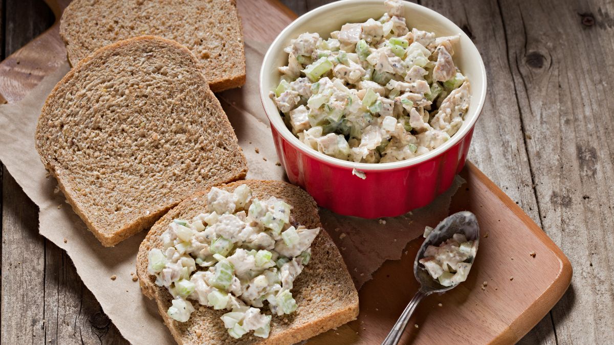 Best Bread for Chicken Salad Sandwich Is Rye Bread