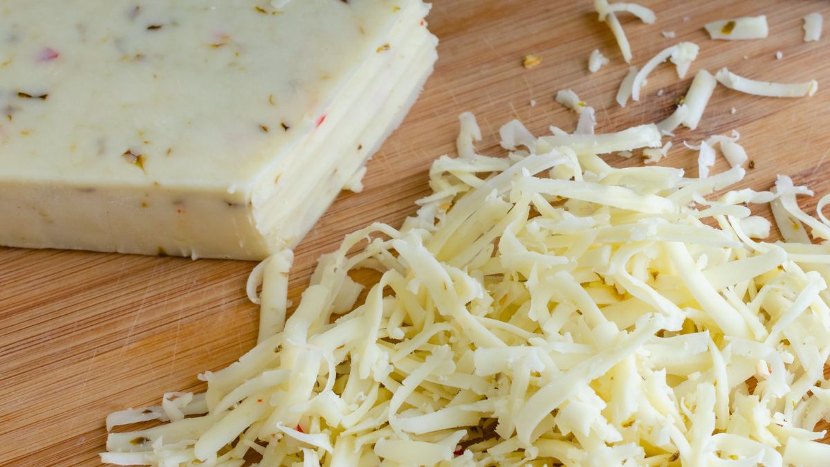 Best Cheese for Tuna Melt Pepper Jack Cheese