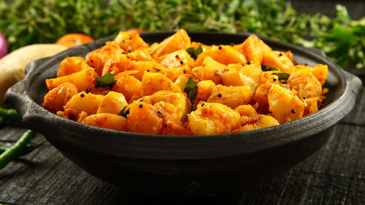 Black Mustard Seeds in Aloo Jeera