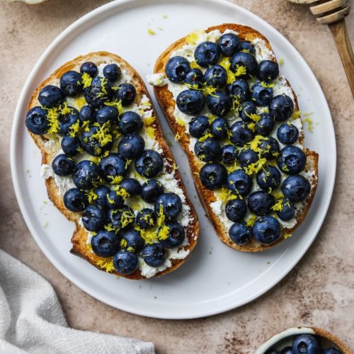 Blueberry Ricotta Toast Walder Wellness 4 680x1020 1