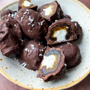 Bounty Dates 300x300 1