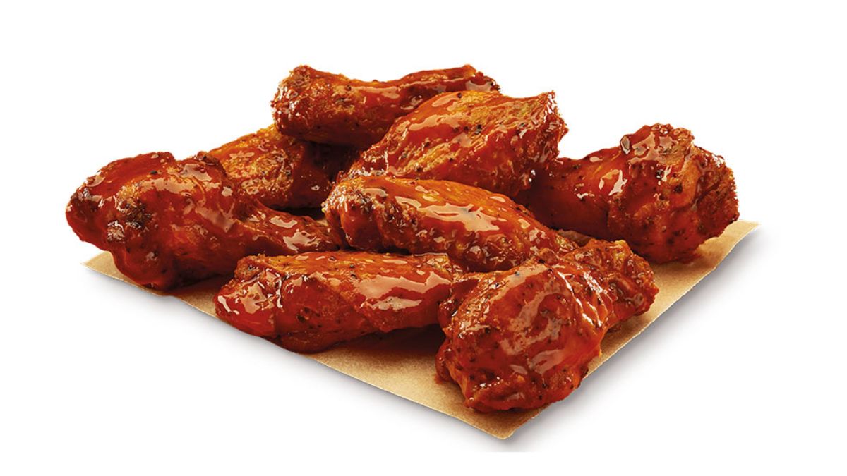 Caesars Wings With Buffalo Sauce