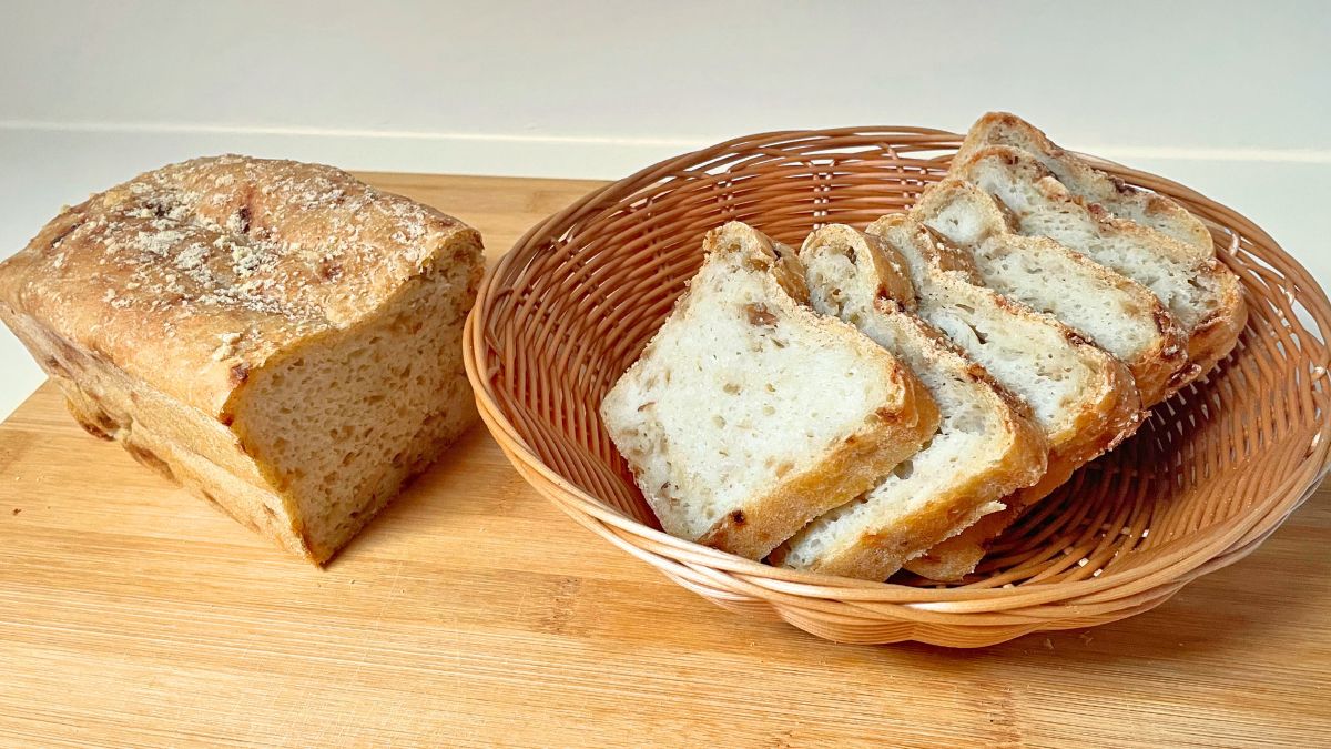 Caramelized Onion Bread Recipe