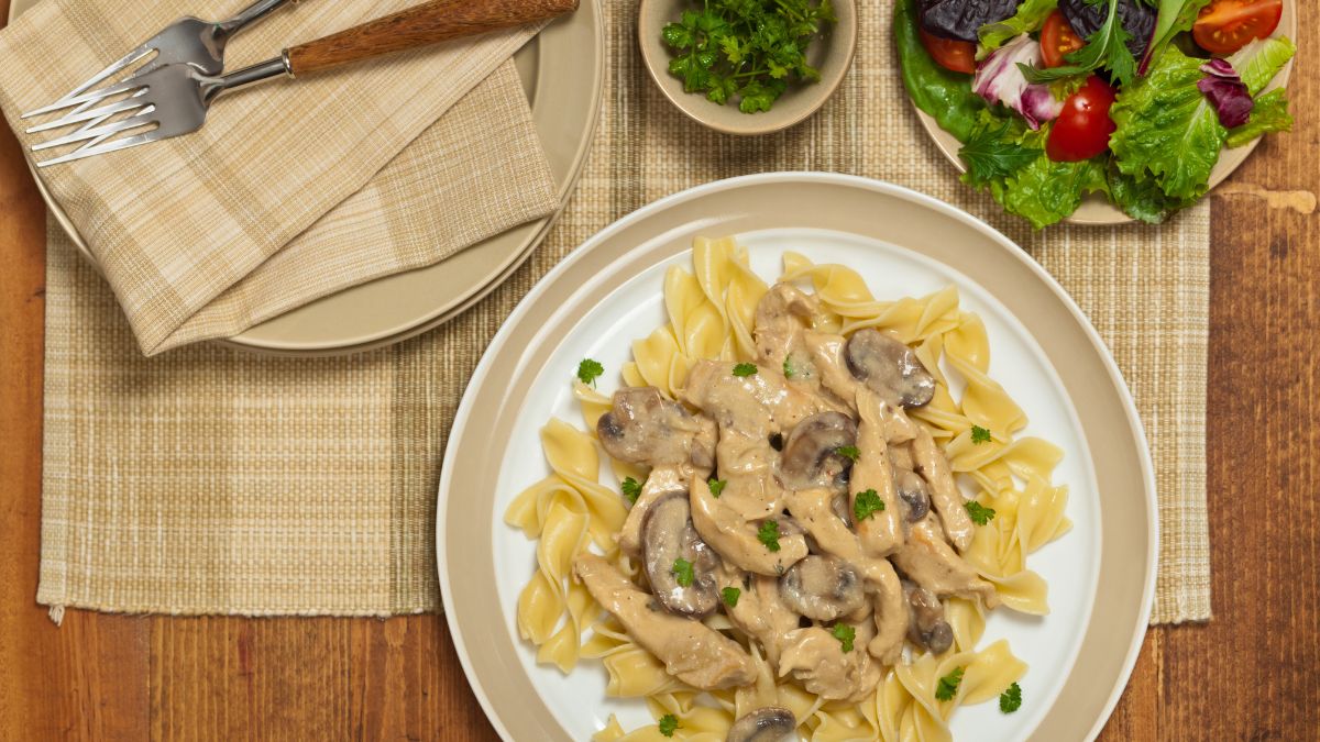 Chicken Stroganoff