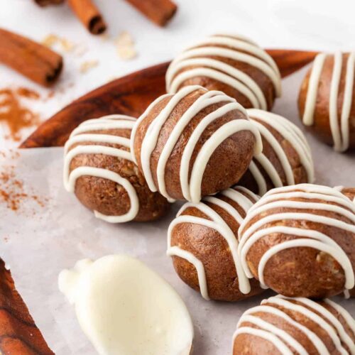 Cinnamon Roll Energy Bites 30