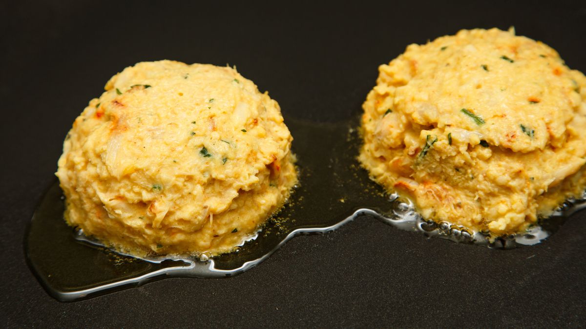 Crab Cakes With Greek Yogurt