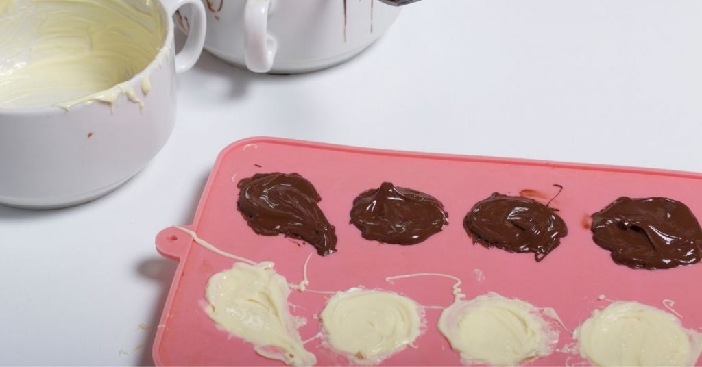 Does Almond Bark Go Bad in molds