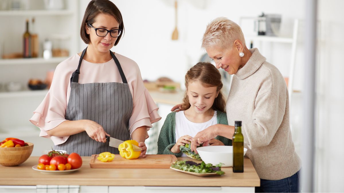 Easy Ways You Can Save Time When Cooking Family Dinners