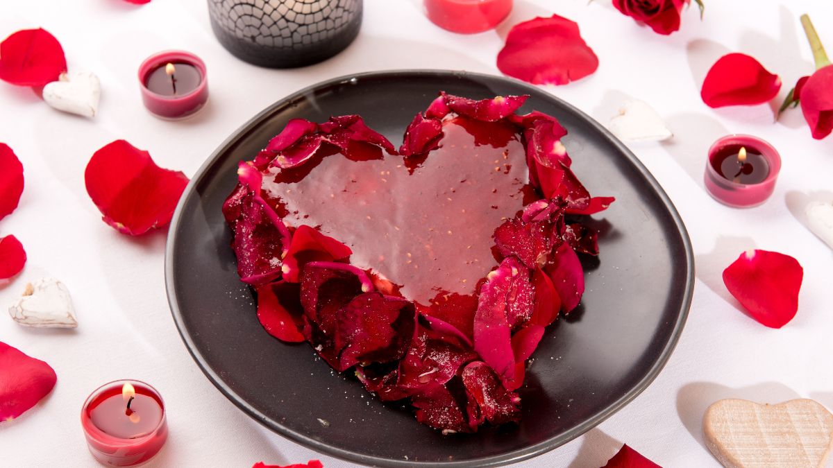 Heart Shaped Cake Decorating Ideas