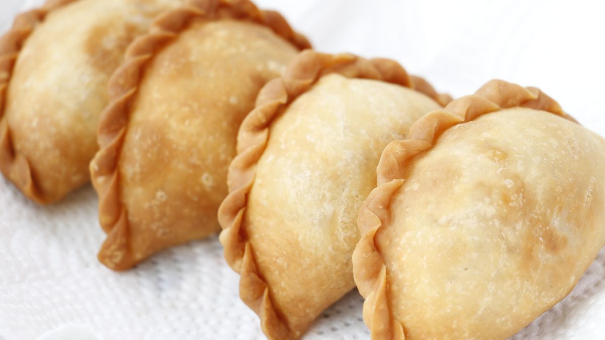 How to Cook Frozen Empanadas in the oven