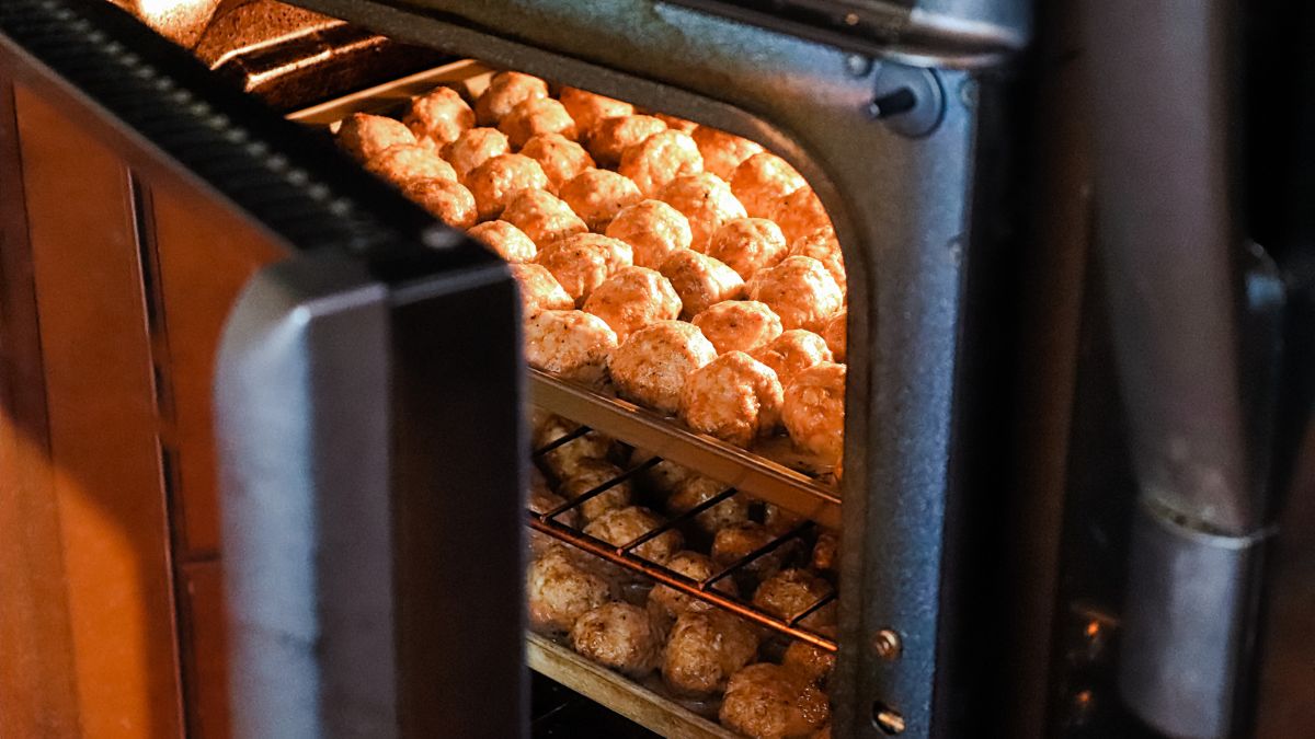How to Defrost Meatballs