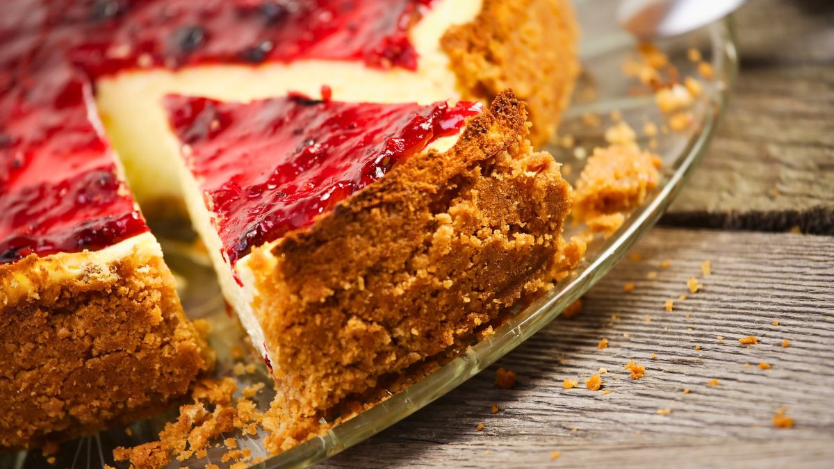 How to Fix Too Much Butter in Cheesecake Crust [6 Simple Solutions]