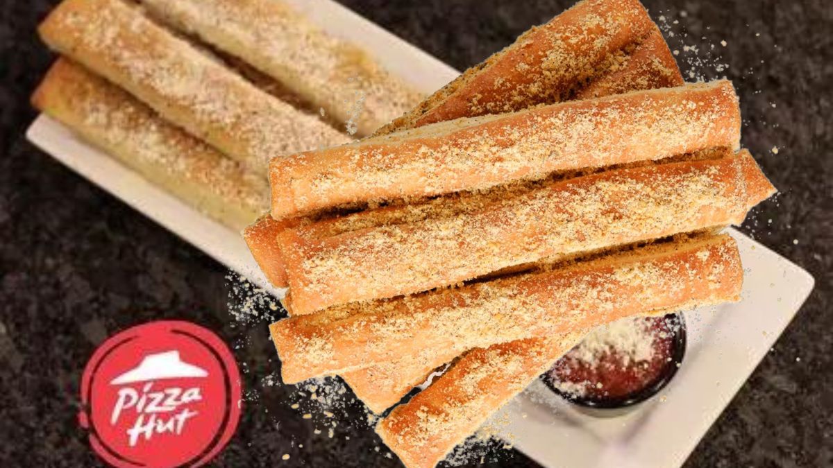 How to Reheat Pizza Hut Breadsticks