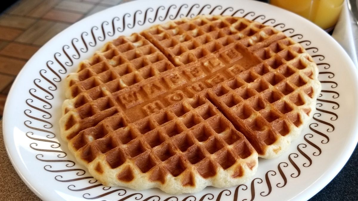 How to Reheat Waffle House Food