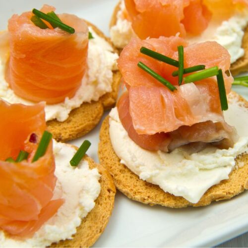 How to Serve Smoked Salmon