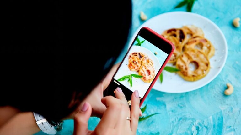 How To Monetize A Cooking Blog: Tips For Beginners And Beyond