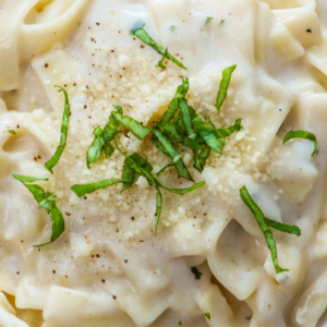 Improved Ragu Alfredo Sauce