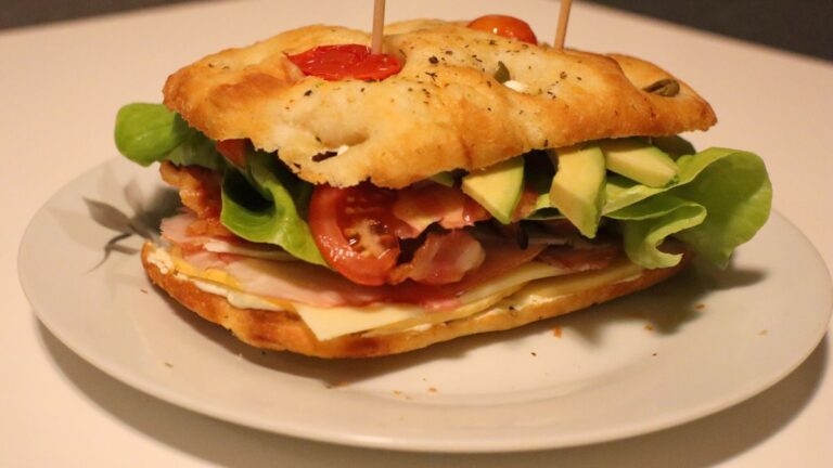 Kneaders Sandwich Sauce [Homemade Recipe]