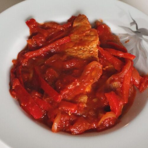 Mexican Pork Chops in Red Sauce