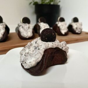 Oreo Cheesecake Tacos