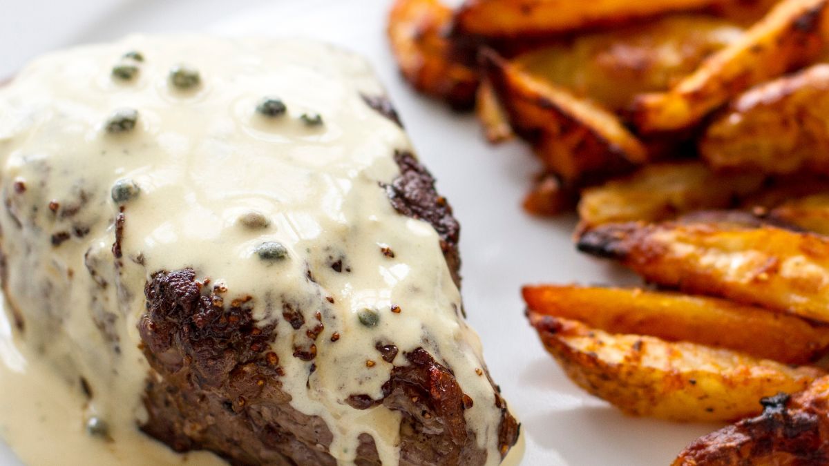 Peppercorn ranch is grainier than ranch