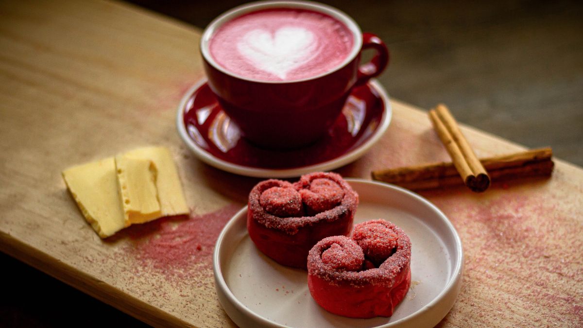 Red Velvet Cake Mix Cinnamon Rolls