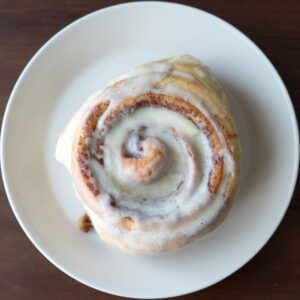 Rhodes Cinnamon Rolls With Vanilla Pudding