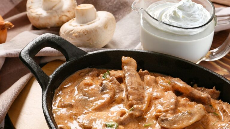 Substitutes for Sour Cream in Stroganoff