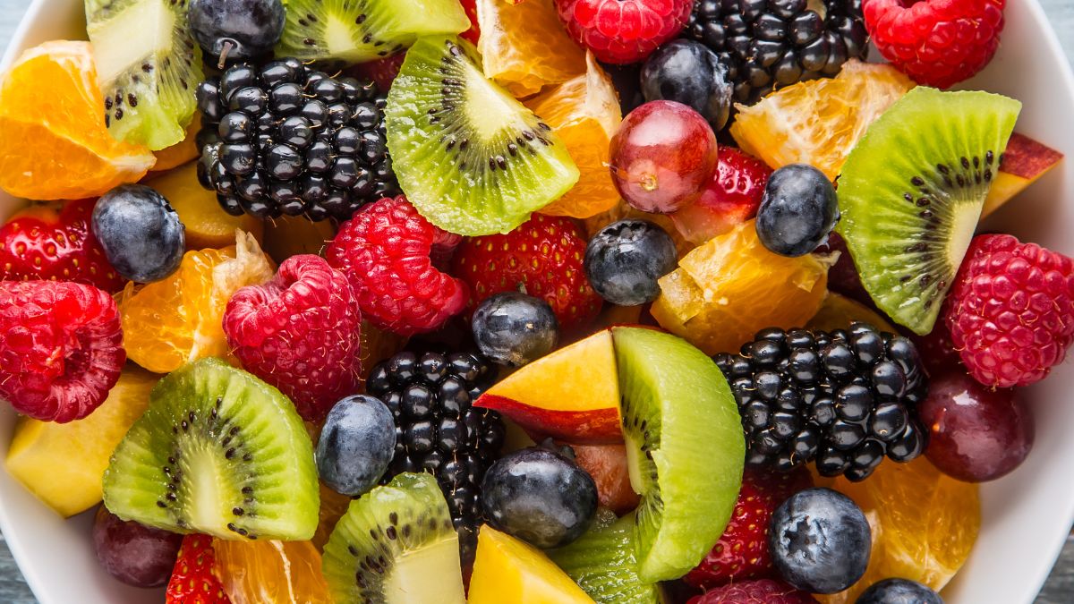 The Best Sides for Chicken Sandwich Fruit Salad