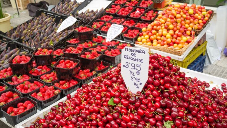 The Best Spring and Summer Fruits to Cook With