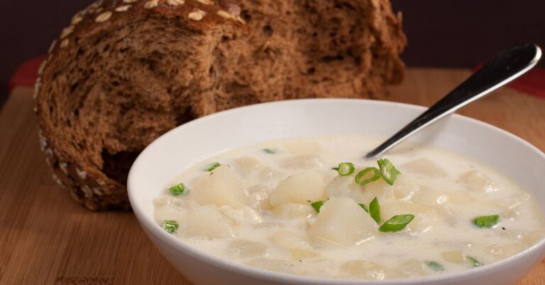 What Bread Goes with Potato Soup