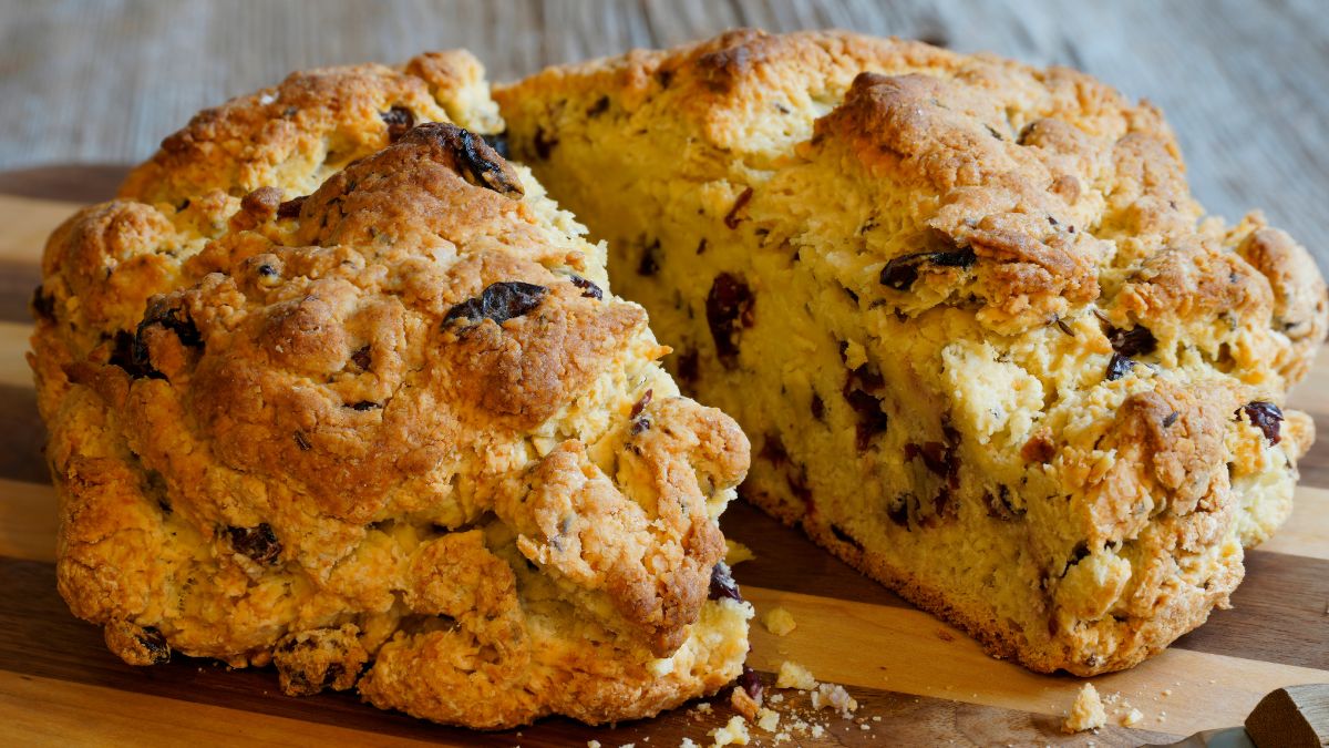 What Does Soda Bread Taste Like