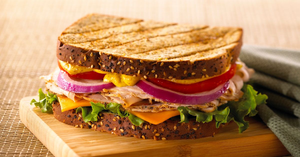 What Sauce Goes with Turkey Sandwich