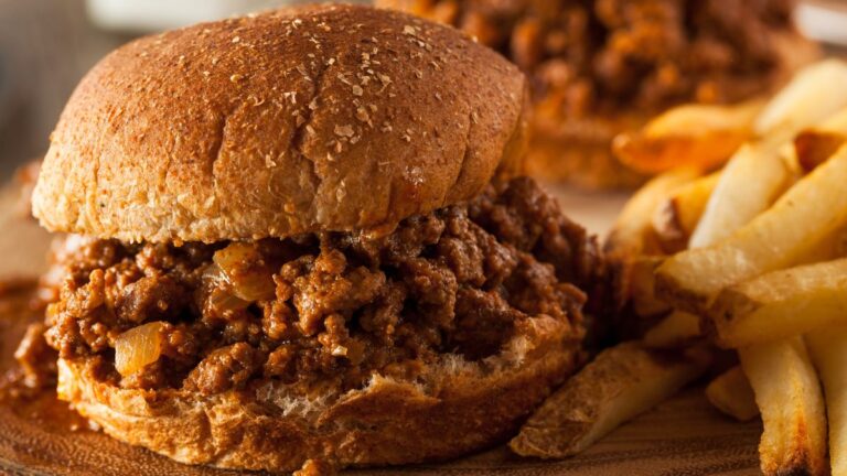 What Sauce to Use for Sloppy Joes? I Bring You 9 Best Ideas