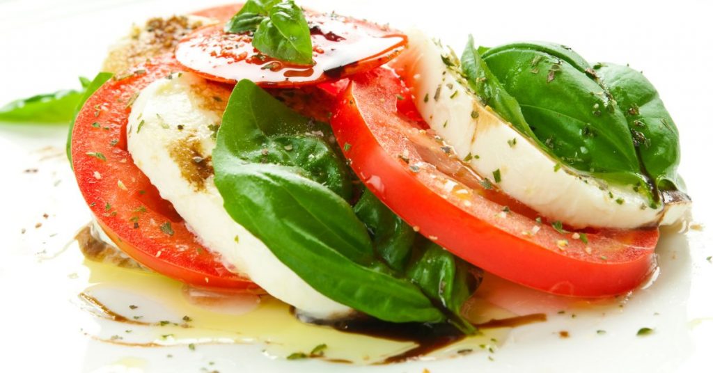 What to Serve With Crawfish Etouffee