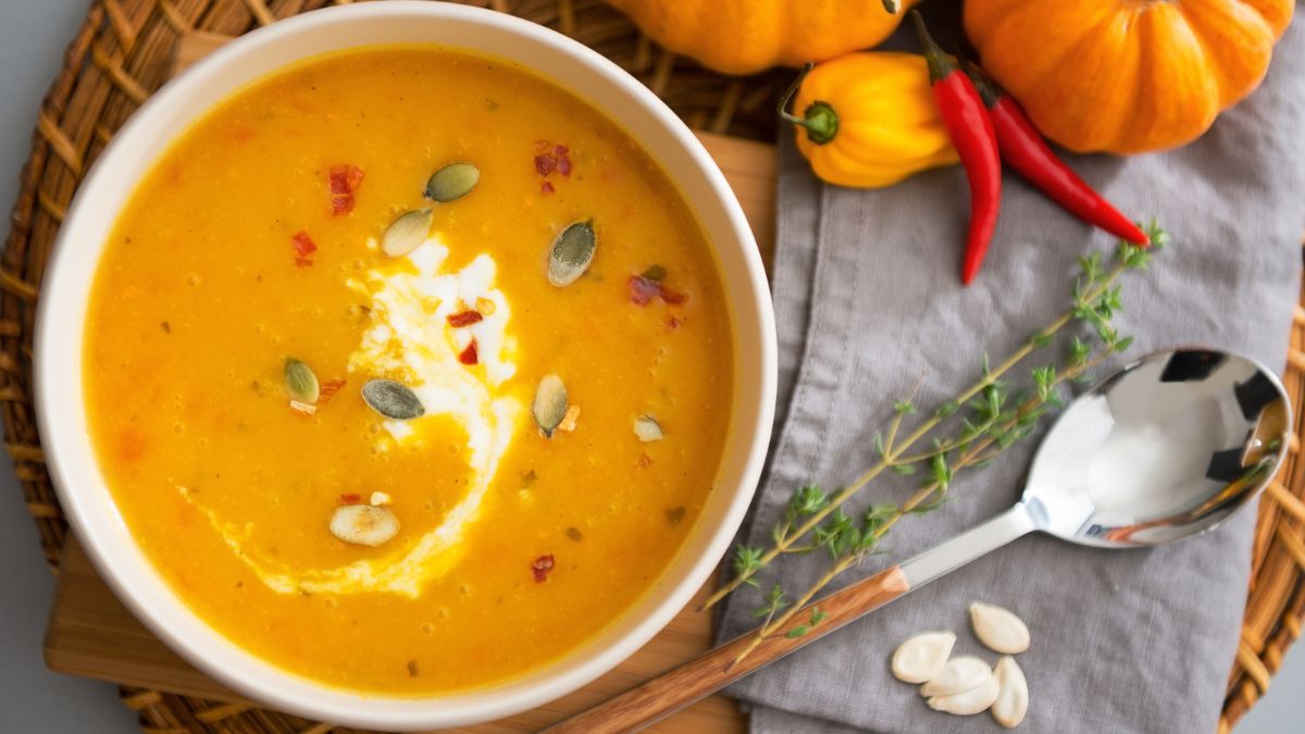 What to Serve With Pumpkin Soup