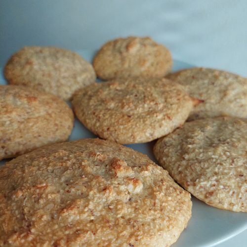 almond and coconut cookies