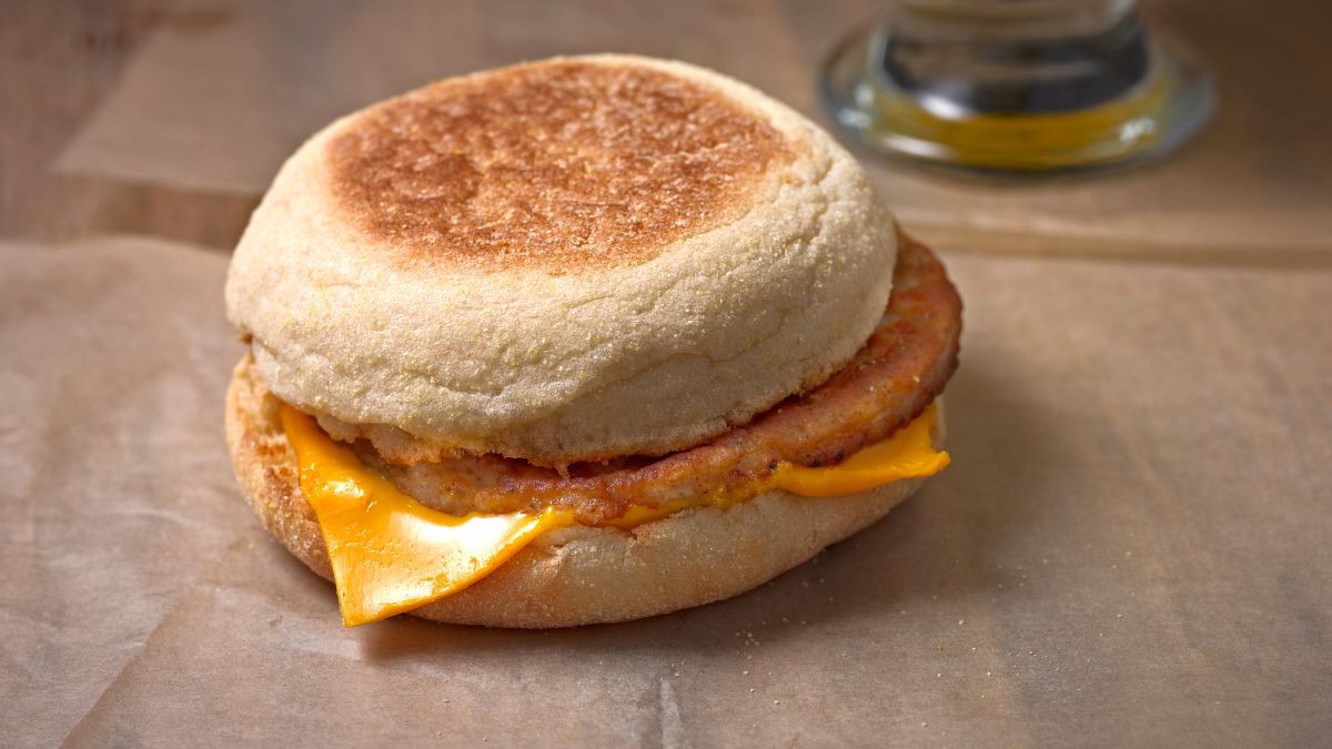 best Cheese for Breakfast Sandwich cheddar