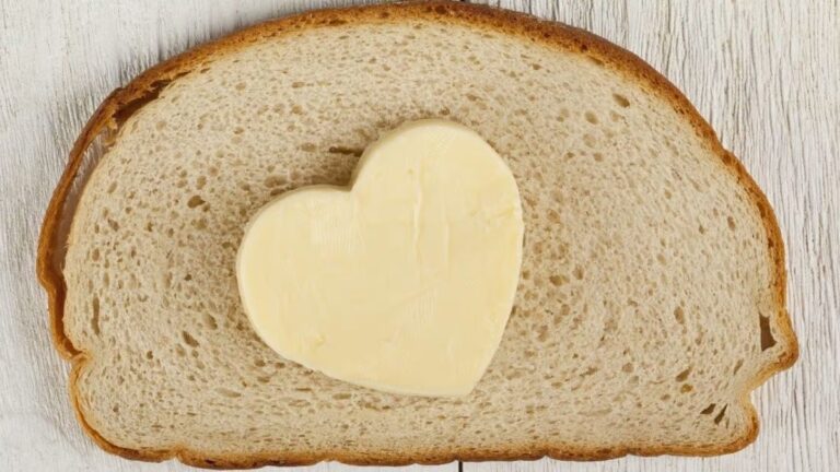 Here’s How To Make Your Own Butter Pats