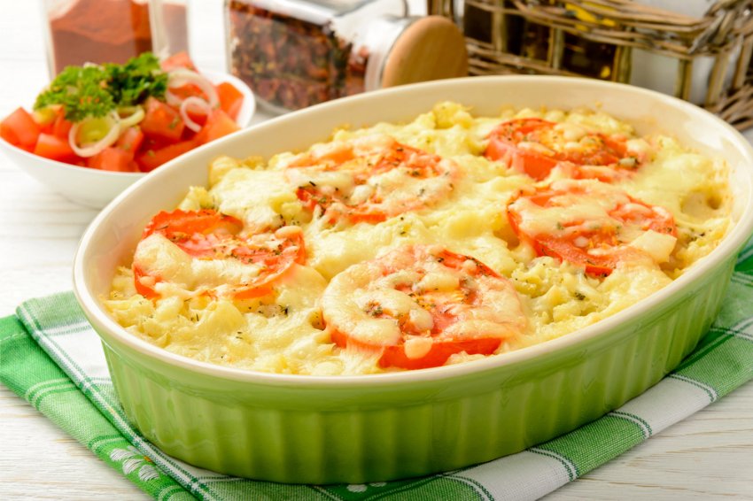 casserole with minced meat potato cheese tomatoes