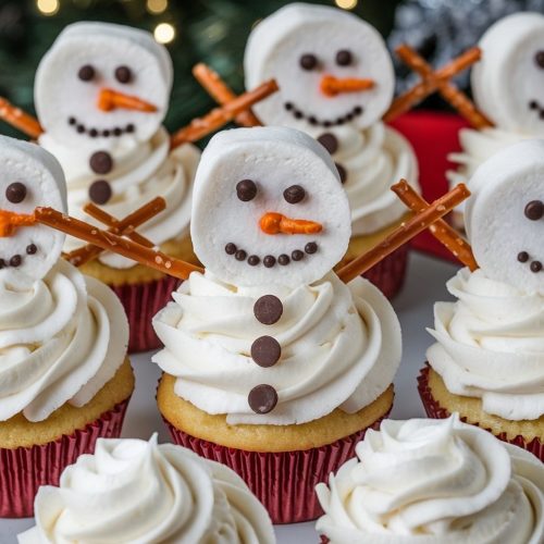 chilly snowman marshmallow cupcakes 5