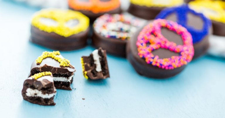 How Much to Charge for Chocolate Covered Oreos?