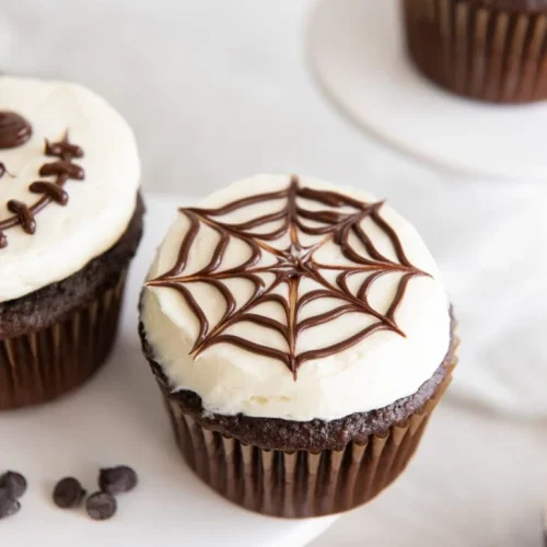 easy halloween cupcakes spiderweb 728x1091 1