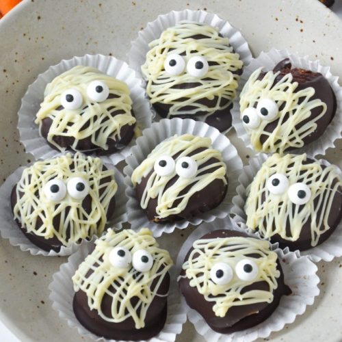halloween truffles2 678x1024 1