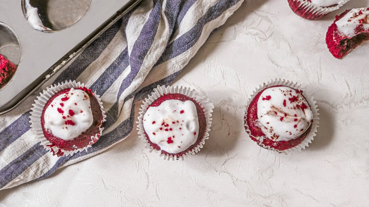 red velvet cupcakes