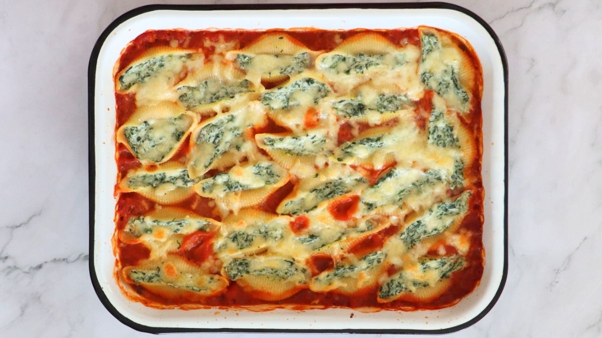 ricotta and spinach stuffed shells