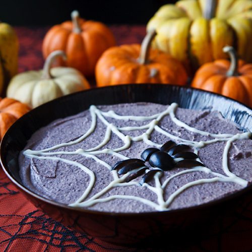 spooky black bean hummus 600